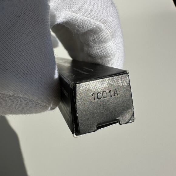 KVD Beauty Kat von D Everlasting Liquid Lipstick Exorcism Burgundy OG Formula - Picture 12 of 12